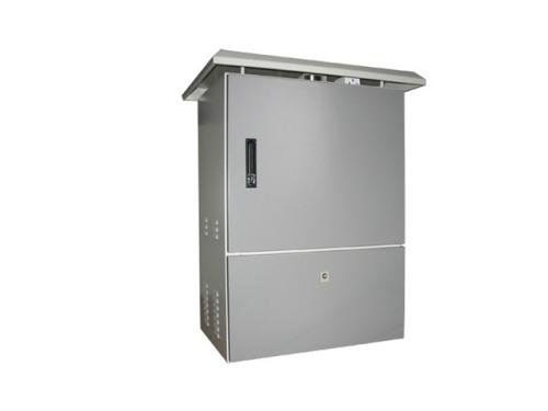 What are the characteristics and advantages of integrated intelligent cabinets?